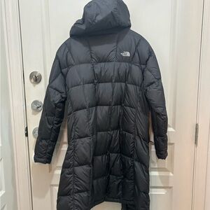 Women's Black North Face 600 Goose Down Long with Hood Parka Coat Jacket Size M